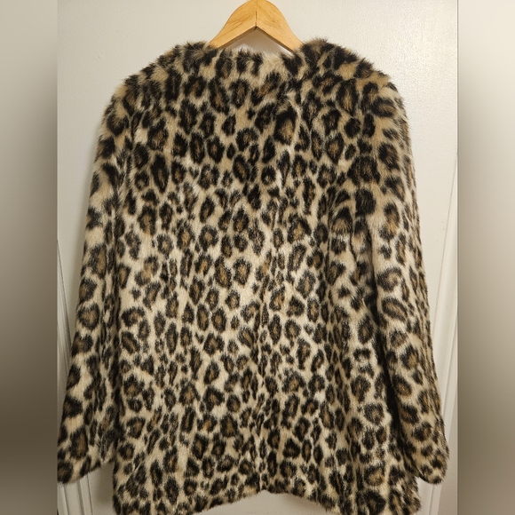 NICOLE MILLER faux fur Leaopard Coat- Sz US Large - Picture 2 of 8